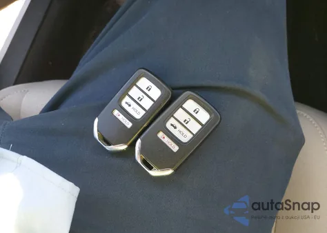 2018 Honda Accord Lx z USA, uszkodzony, nr VIN 1HGCV1F16JA130639